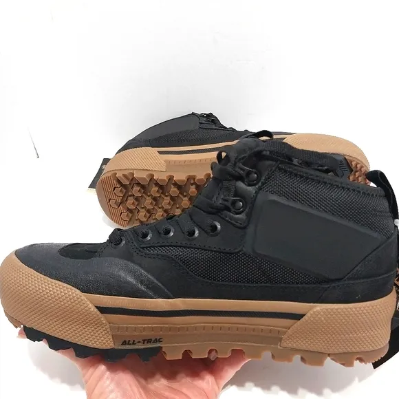 Vans MTE Half Cab Gore-Tex Insulted Shoes,‎ NWT, Size 8.5W|7M|EUR39