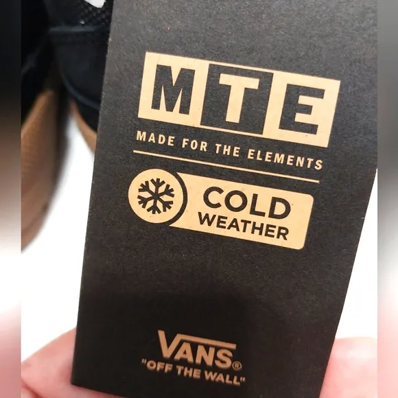 Vans MTE Half Cab Gore-Tex Insulted Shoes,‎ NWT, Size 8.5W|7M|EUR39