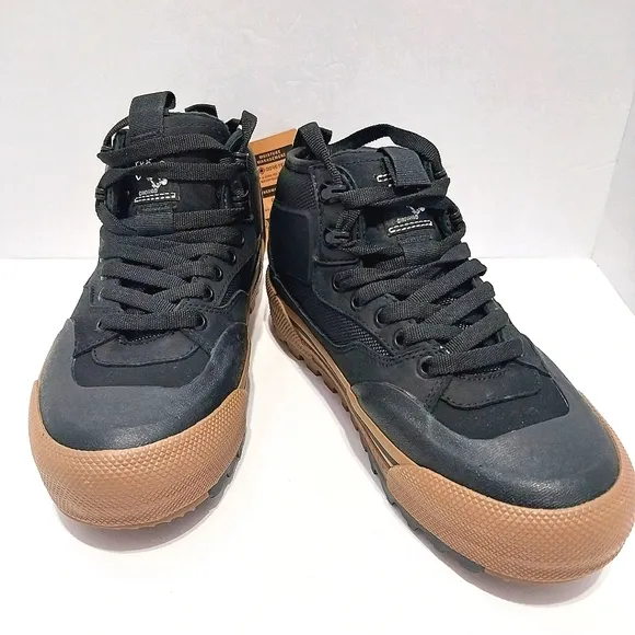 Vans MTE Half Cab Gore-Tex Insulted Shoes,‎ NWT, Size 8.5W|7M|EUR39