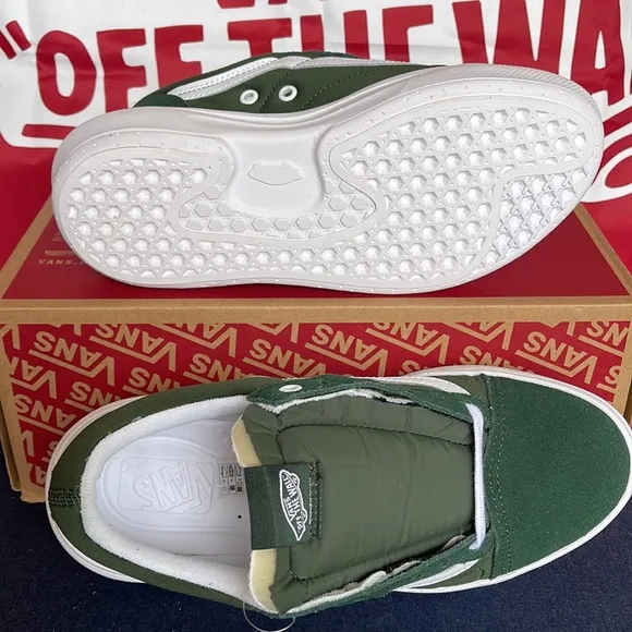 Vans Old Skool OverDark Green/WhiteVNOA7Q5EDGYWMNS sneakers - Platforms
