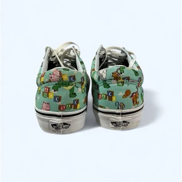 VANS Old Skool x Toy Story Andys Toys Mens Size 8.5