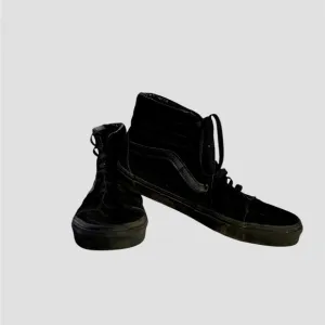 VANS SK8 BLACK SUEDE HIGHTOP TRAINERS. MENS 9.5
