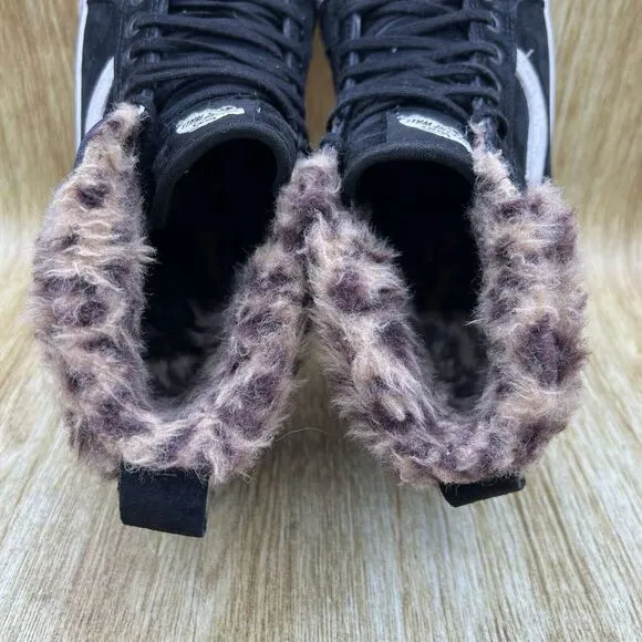 Vans Sk8-Hi Platform MTE Women's Size 8.5 All Weather Suede Black Sneakers Shoes