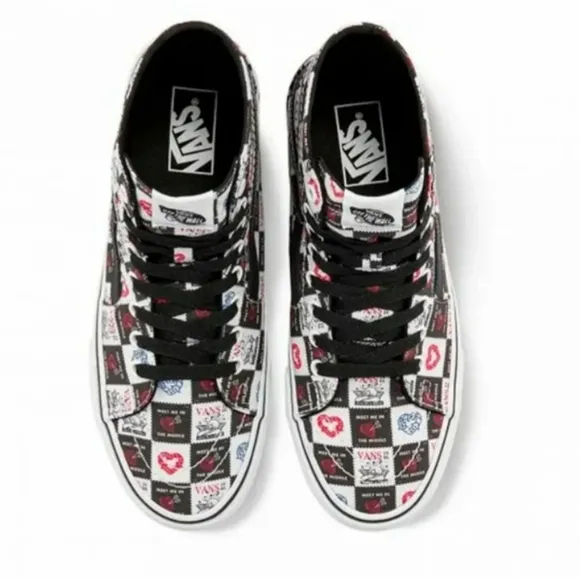 Vans SK8 Hi Tapered Love Letters Black/White  Classic Skate Shoes Women8.5 New