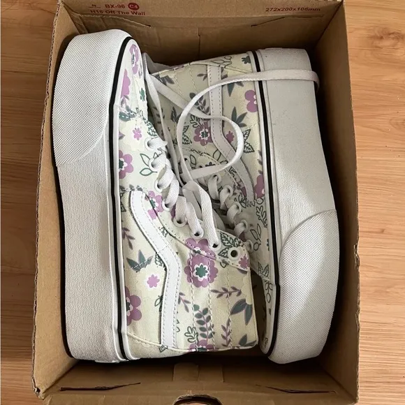 Vans SK8-Hi Top Tapered Stackform Pastel Floral Mint/True White Women 9.5 US