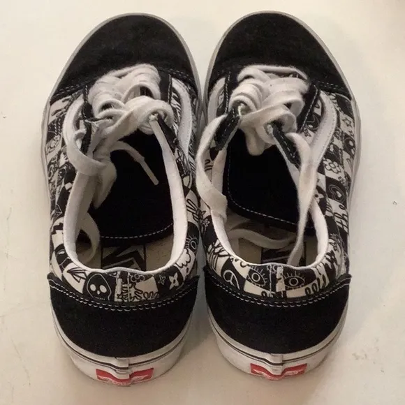 Vans Womens Classic Old Skool Blk White Casual Shoes sneakers size 7.5 Preloved