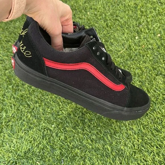 Vans x Disney Mickey Mouse Black Shoes Sneakers in Mens Size 9.5