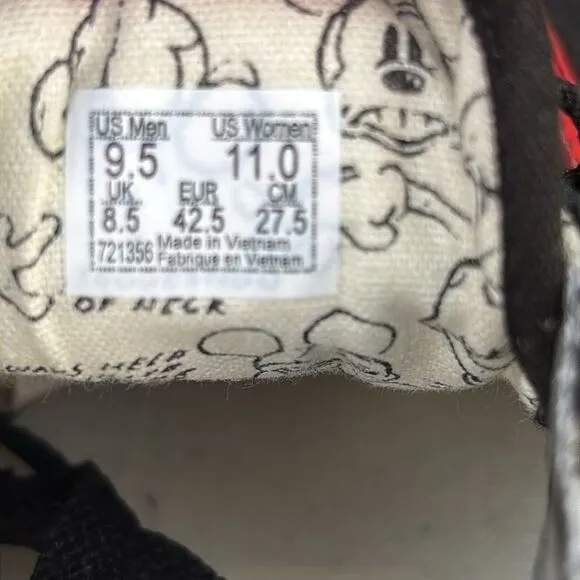 Vans x Disney Mickey Mouse Black Shoes Sneakers in Mens Size 9.5