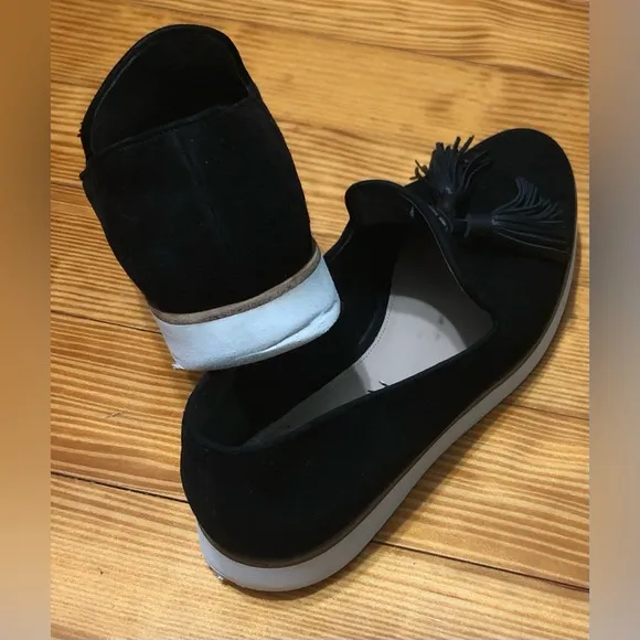 via spiga office dressing  women’ s leather Suede Shoes black. 6.5 M
