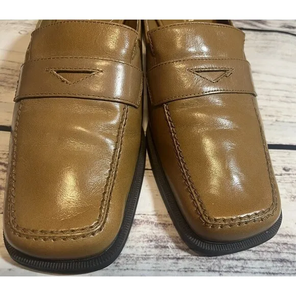 Villager By Liz Clairborne Women’s Brown Pump Size 6m In Excellent Condition