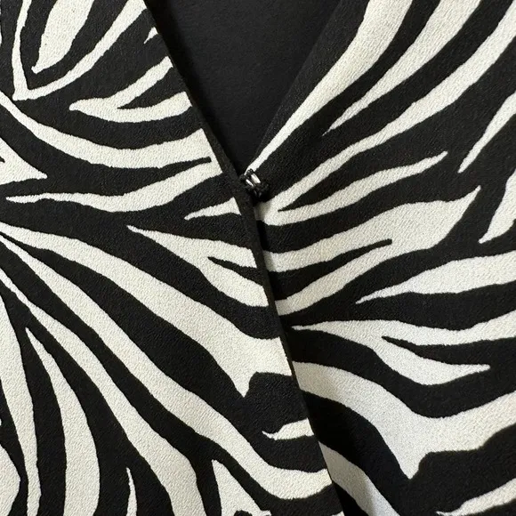 Vince Camuto Asymmetrical Wrap Midi Dress Zebra Print Sz XXL Black White NEW