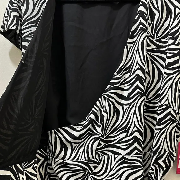 Vince Camuto Asymmetrical Wrap Midi Dress Zebra Print Sz XXL Black White NEW