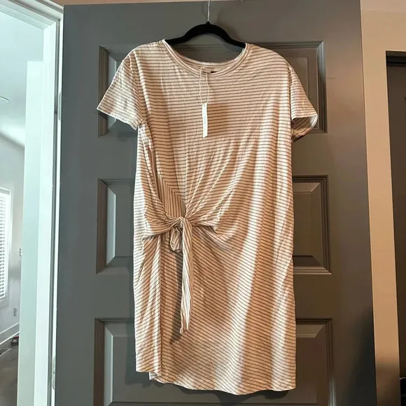 VINCE Classic Stripe Side Tie Dress In Brown NWT size small