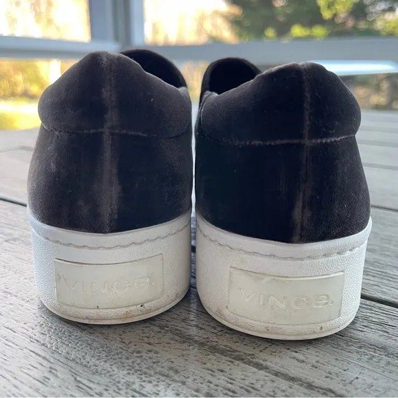Vince Warren Brown Velvet Slip-On Platform Shoes Womens Size 7.5