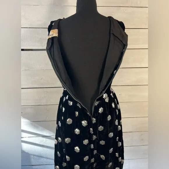 Vintage 60s Suzy Perrette velvet dress
