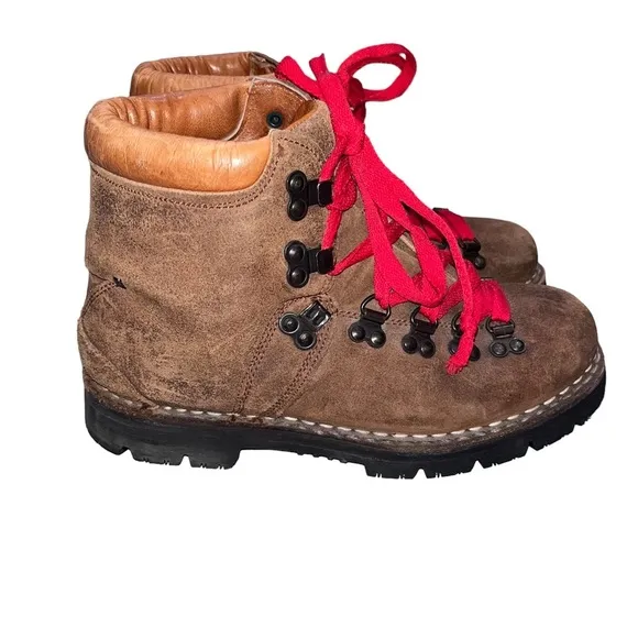 Vintage 70’s Men’s Woodstock Brown Suede Hiking Boots