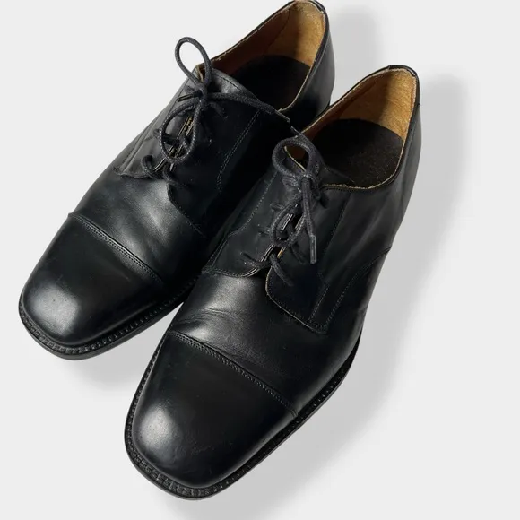 Vintage Classic Black Leather Men's Dress Derby Shoes Chiseled Box Toe Italy 41