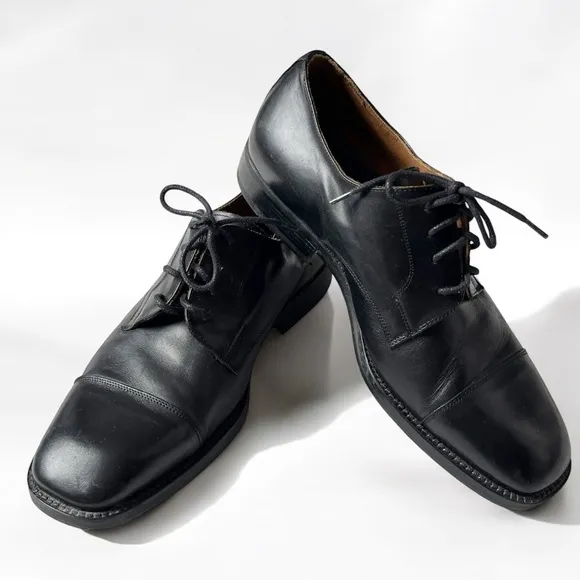 Vintage Classic Black Leather Men's Dress Derby Shoes Chiseled Box Toe Italy 41