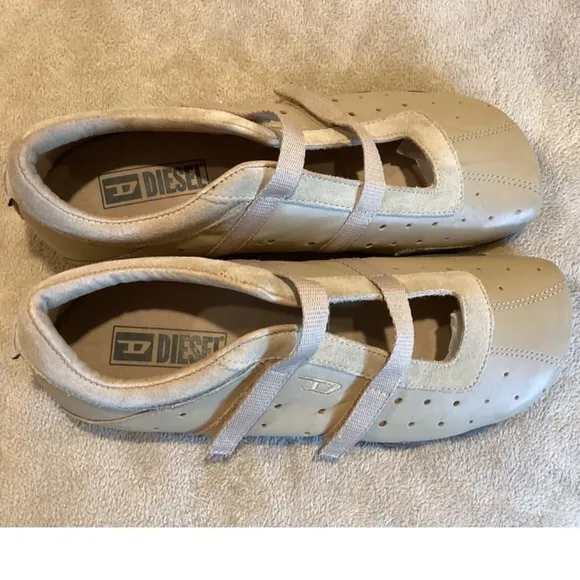 Vintage Diesel &quot;Doll&quot; Womens Leather Sneaker Size Womens US 7.5, UK 5.5, EU 38