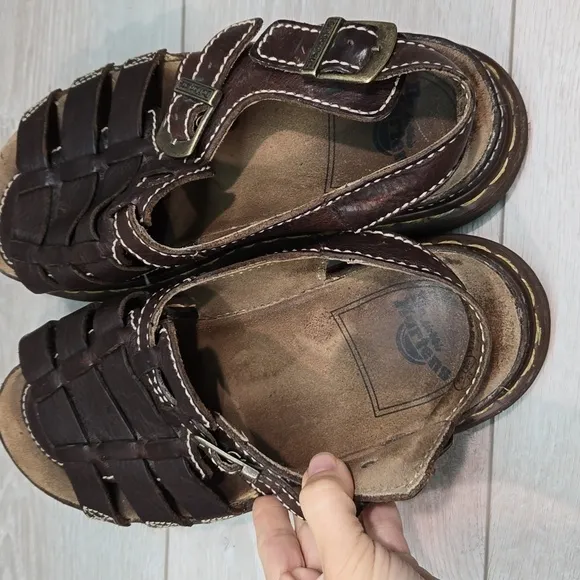 Vintage Dr.Martens Men 8092 Fisherman Chunky Tractor Platform Sandals shoes