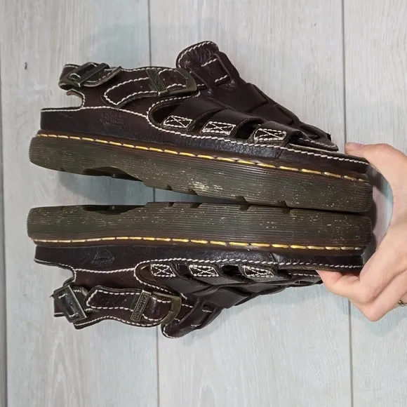 Vintage Dr.Martens Men 8092 Fisherman Chunky Tractor Platform Sandals shoes