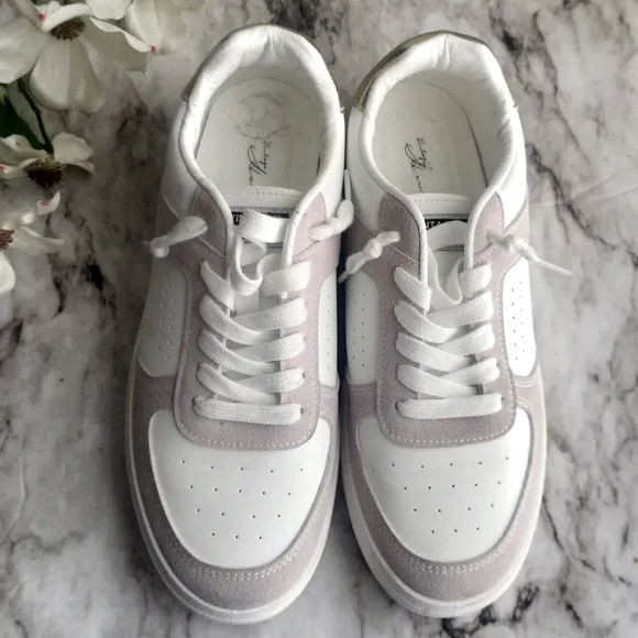 Vintage Havana White Tan Platform Sneakers 8.5 Perforated Low Top Lace Up Shoes
