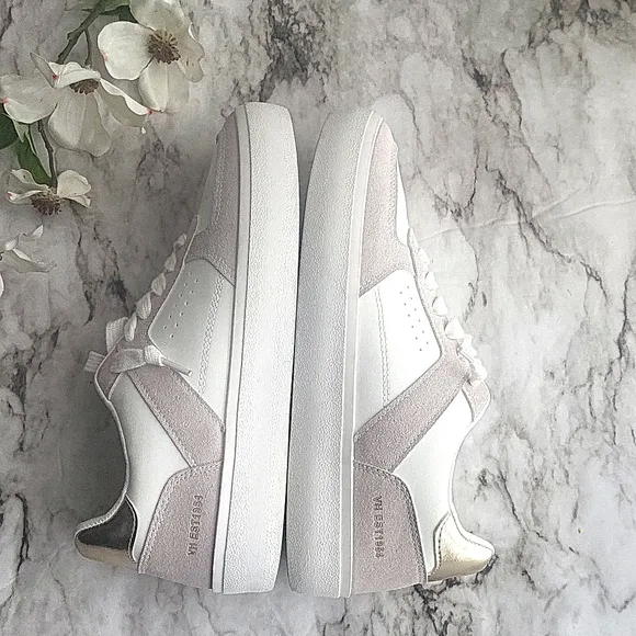 Vintage Havana White Tan Platform Sneakers 8.5 Perforated Low Top Lace Up Shoes