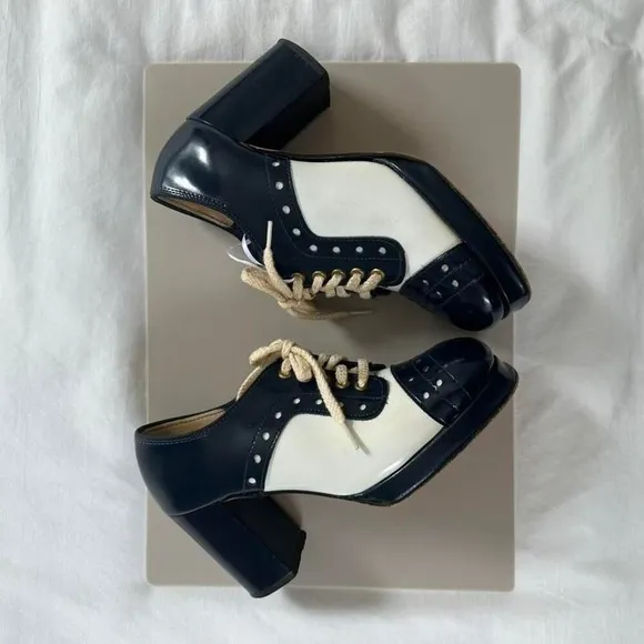 Vintage Oxford Heels Platform Block Heel Lace Up Shoes