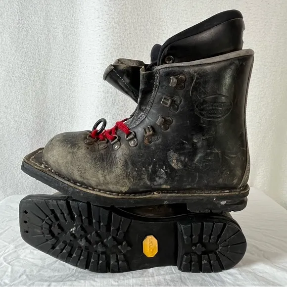 Vintage Scarpa ASOLO Italian Leather lacer three pin tele ski boot’s HEAVY nice