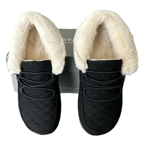 Vionic Believe Black Quilted Black Slippers with Faux Fur Women’s Size 6 Medium