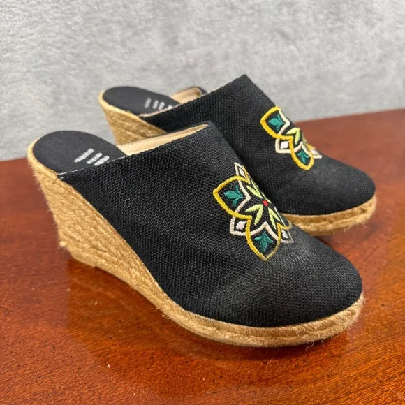 Viscata Black Embroidered Floral Wedge EU 37 Mule Slides Espadrille Platform