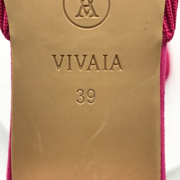 Vivaia womens pointed toe shoes size 7.5 US