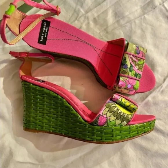 VTG Kate Spade Cabo Platform Wedge Sandals with Floral Print Size 9