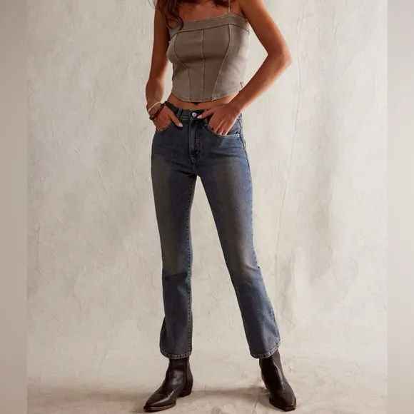 We The Free Low Maintenance Mid-Rise Flare Jeans - Size 27 - Peach Blossom Blue