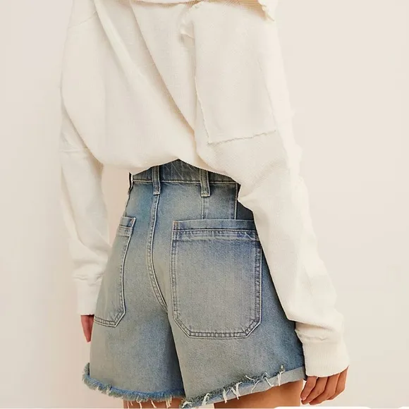 We The Free Palmer Shorts NWT Color LaLa Land Size 31