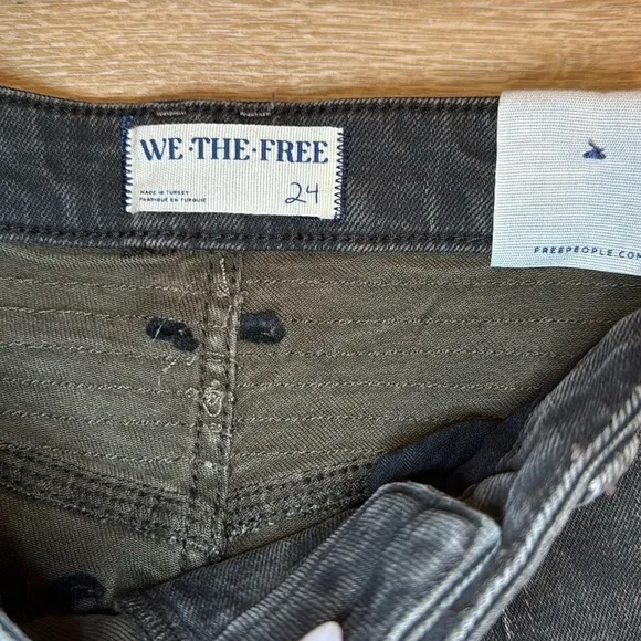 We The Free Vector Moto Mid Rise Flare Jeans - size 24