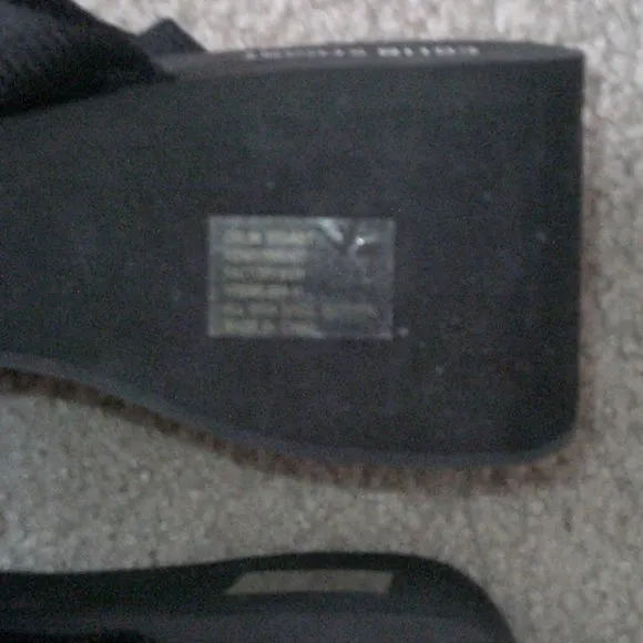 Wedge Platform Flip Flops: Vintage Victoria's Secret - Collin Stuart.  NEW