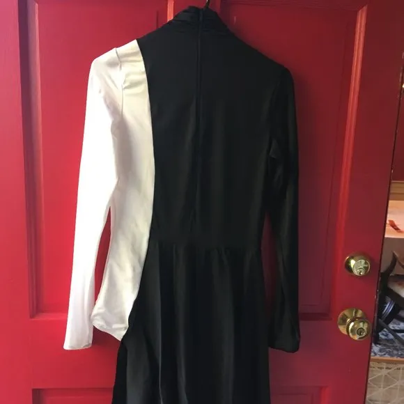 🖤🤍Weissman Black and White Dance Costume (Jazz or Modern) - or Cruella costume