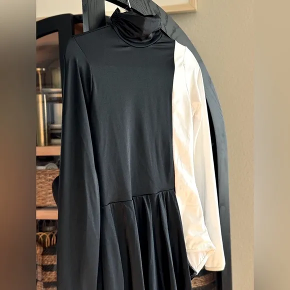 🖤🤍Weissman Black and White Dance Costume (Jazz or Modern) - or Cruella costume