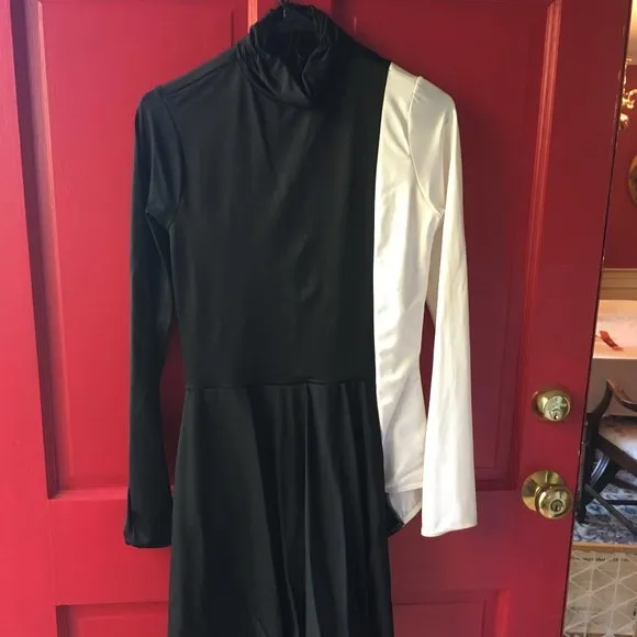 🖤🤍Weissman Black and White Dance Costume (Jazz or Modern) - or Cruella costume