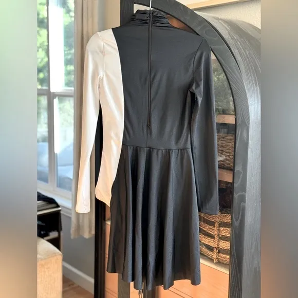 🖤🤍Weissman Black and White Dance Costume (Jazz or Modern) - or Cruella costume