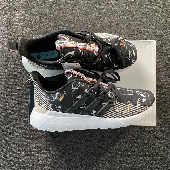 Womens Adidas Farm Rio Sneakers. Cute Black Lightweight Running Fitness Shoes.
