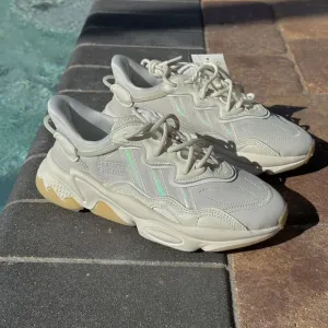 WOMEN'S Adidas Originals Ozweego Off White Gum  Shoes GZ2789