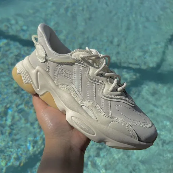 WOMEN'S Adidas Originals Ozweego Off White Gum  Shoes GZ2789