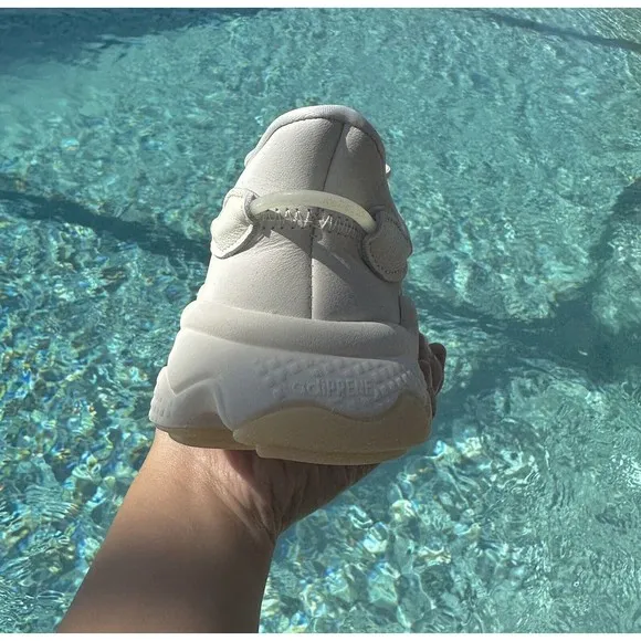 WOMEN'S Adidas Originals Ozweego Off White Gum  Shoes GZ2789
