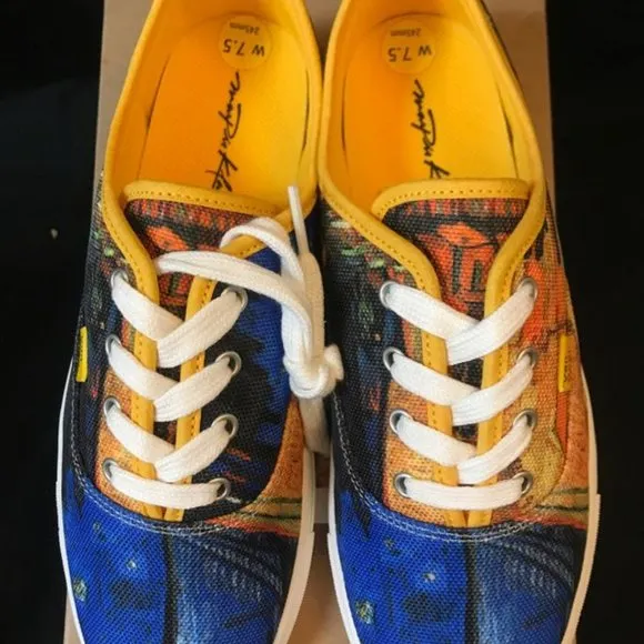 Women's Low Top Platform Lace Up Fashion Sneakers