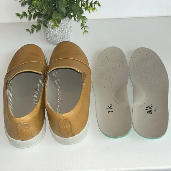 WOMEN'S SOFTWALK ALEXANDRIACASUAL SHOES