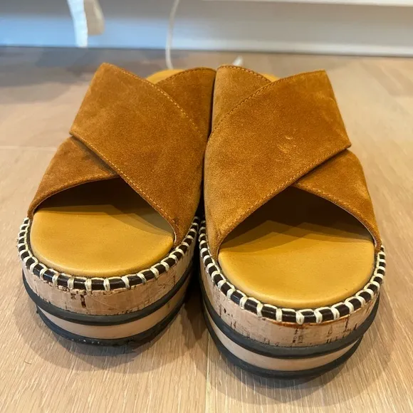 Women's Tan Suede Platform Sandals