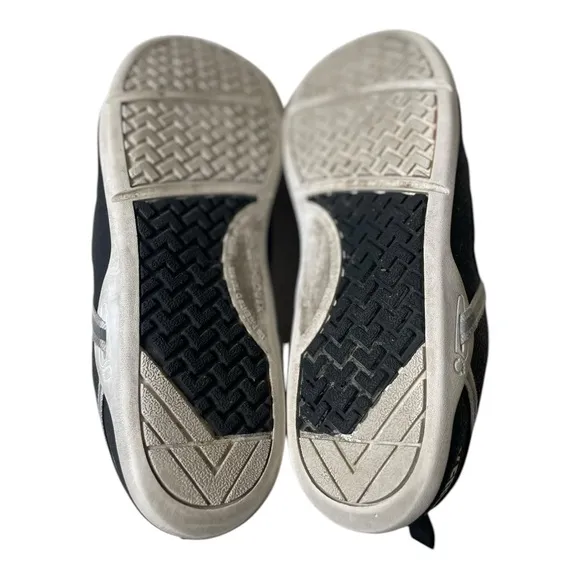 Xero Prio Women’s Barefoot Black Lightweight Comfortable Fitness Shoes