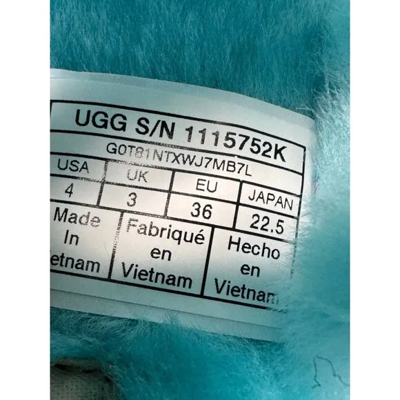 Youth 4 Ugg Australia Oh Yeah Light Blue Fluffy Soft Slippers 1115752K